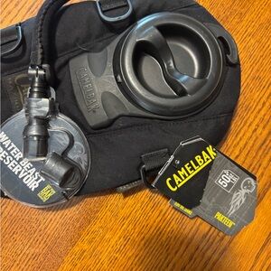CamelBak Black Hydration Reservoir Pack with Bite Valve